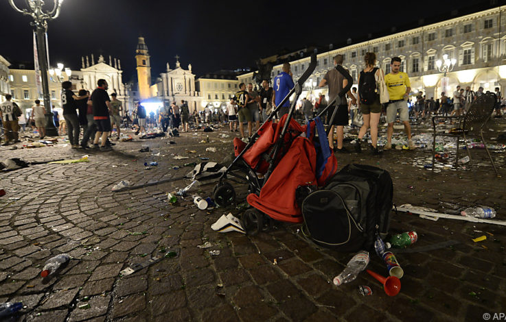 Panik-Szenen beim Public Viewing in Turin - Verletzte