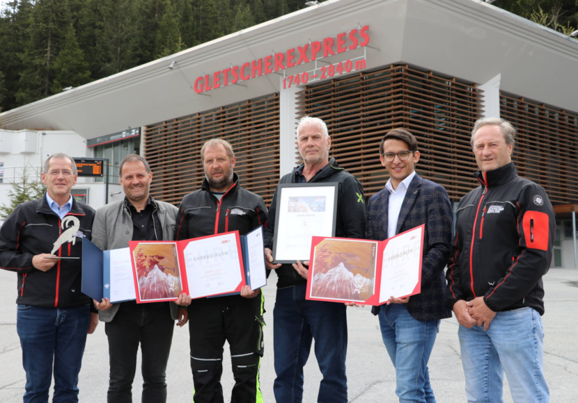 Pitztaler Gletscherbahn ehrt langjährige Mitarbeiter UnserTirol24