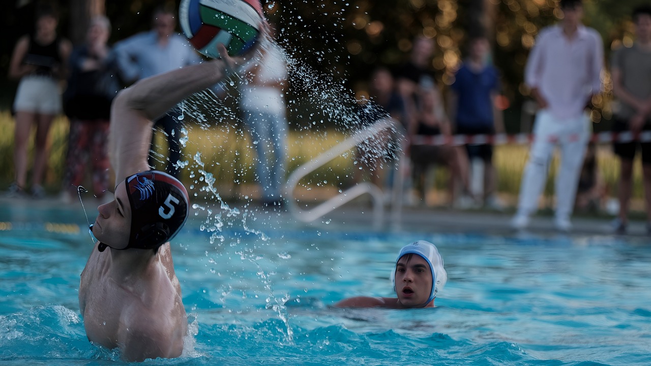 C La Partita Piscina Chiusa Al Pubblico Unsertirol