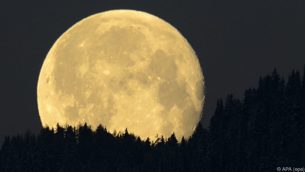 Weihnachten 2022 Vollmond Vollmond an Weihnachten UnserTirol24