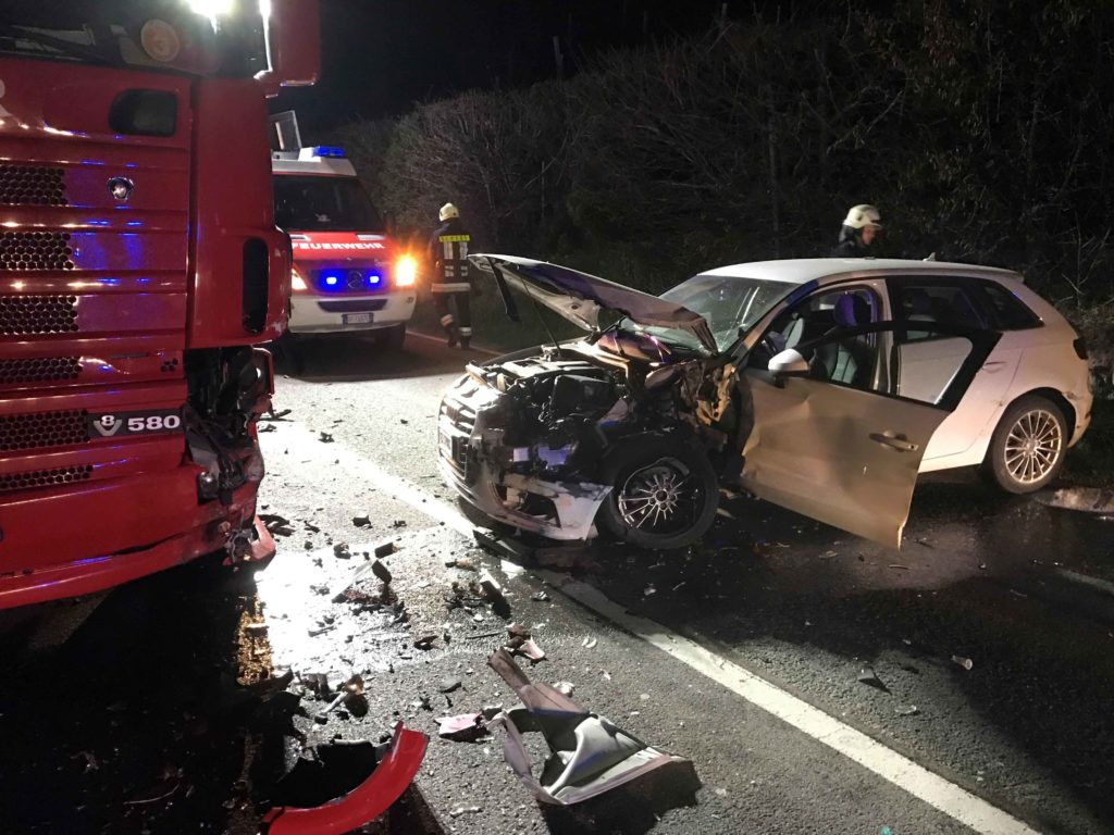 Unfall auf Pustertalerstraße fordert Verletzten - UnserTirol24