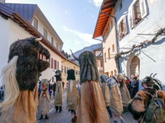 Umzug_Egetmann_Kinder_Tramin_2018_(10)