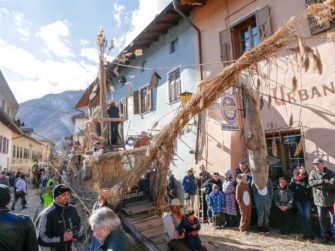 Umzug_Egetmann_Kinder_Tramin_2018_(30)