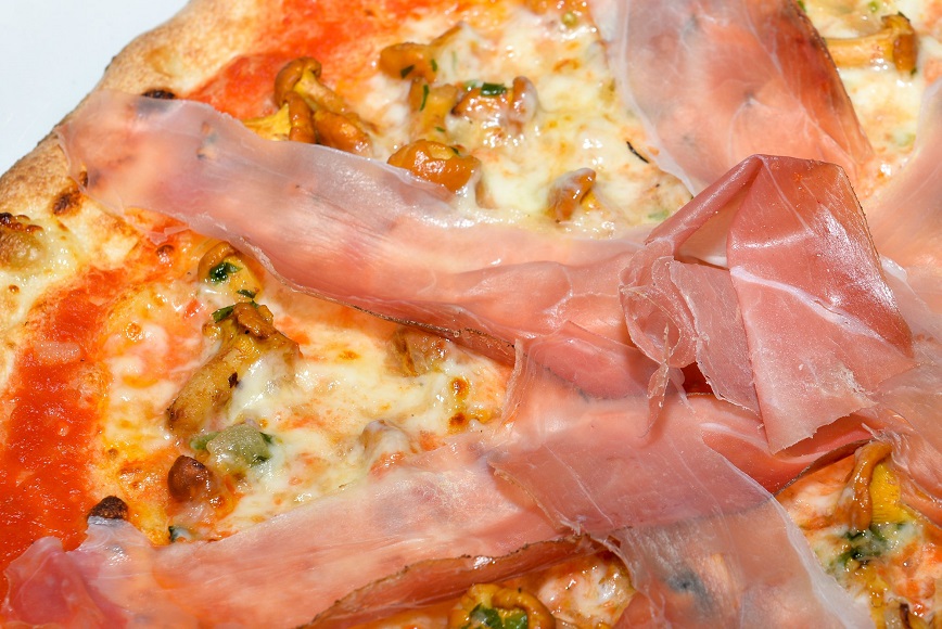 Wie viel Ackerfläche steckt in einer Pizza? - UnserTirol24