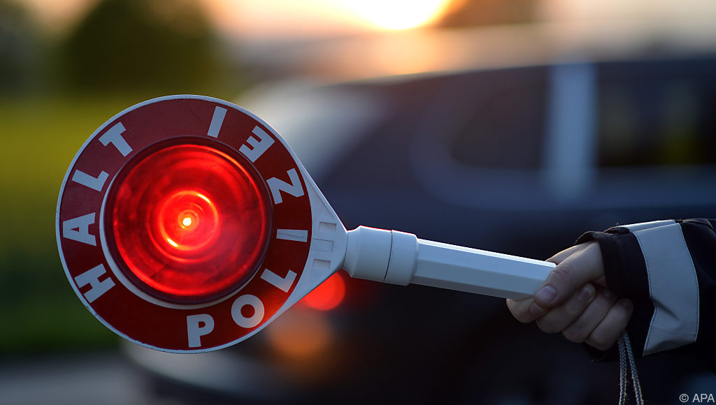 Neu beschlossen: Rasen wird teuer - UnserTirol24