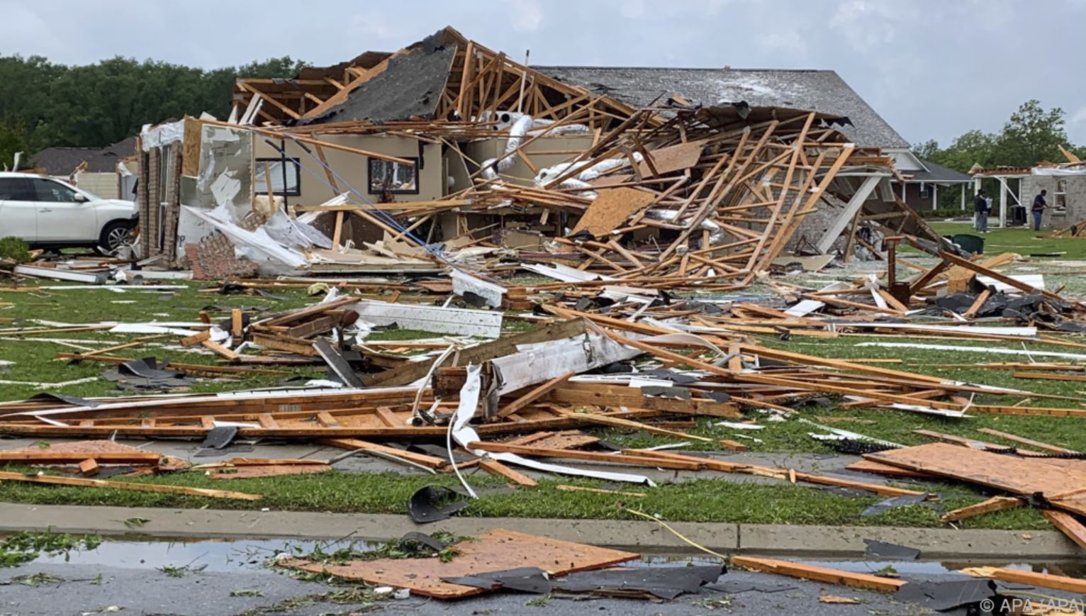 Rund 20 Tote bei Tornados im Süden der USA UnserTirol24