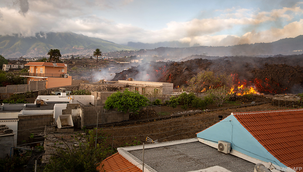 Große Schäden durch Vulkanausbruch auf La Palma UnserTirol24