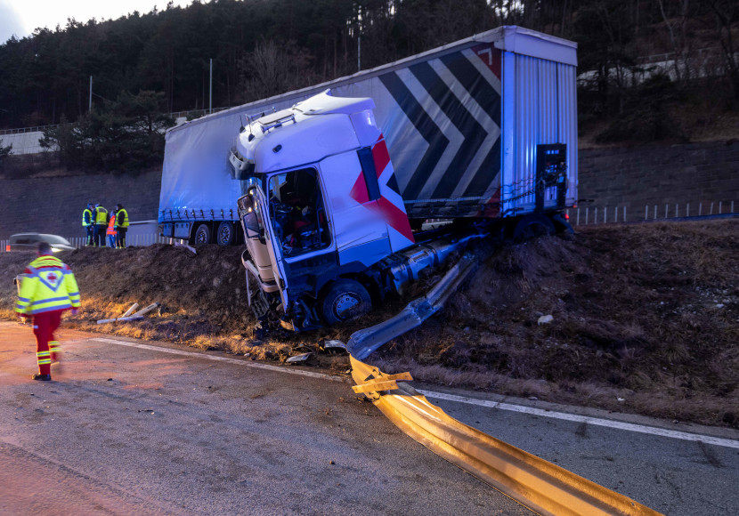 Schwerer Lkw-Unfall Auf Brennerautobahn - UnserTirol24