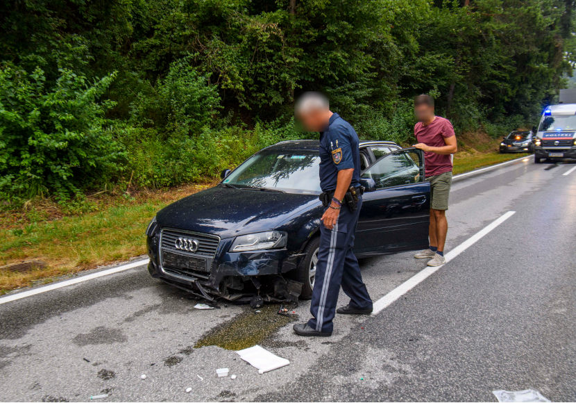 Motorrad Prallt Frontal Gegen PKW - UnserTirol24