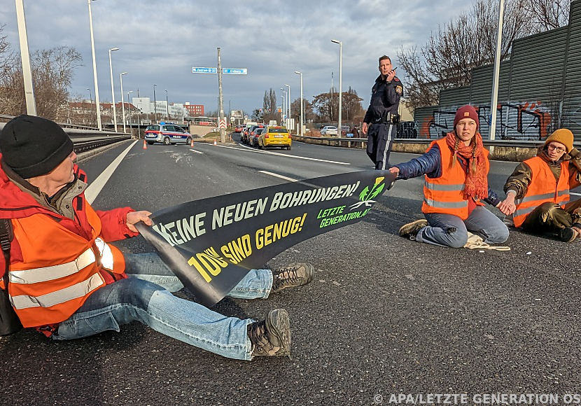 „Letzte Generation“ Legt Verkehr Lahm - UnserTirol24