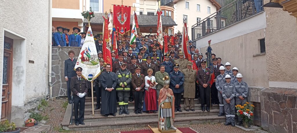 CAPPELLO ULTIMO CONCERTO Stadi 2023 Cappellino Visiera Personalizzato